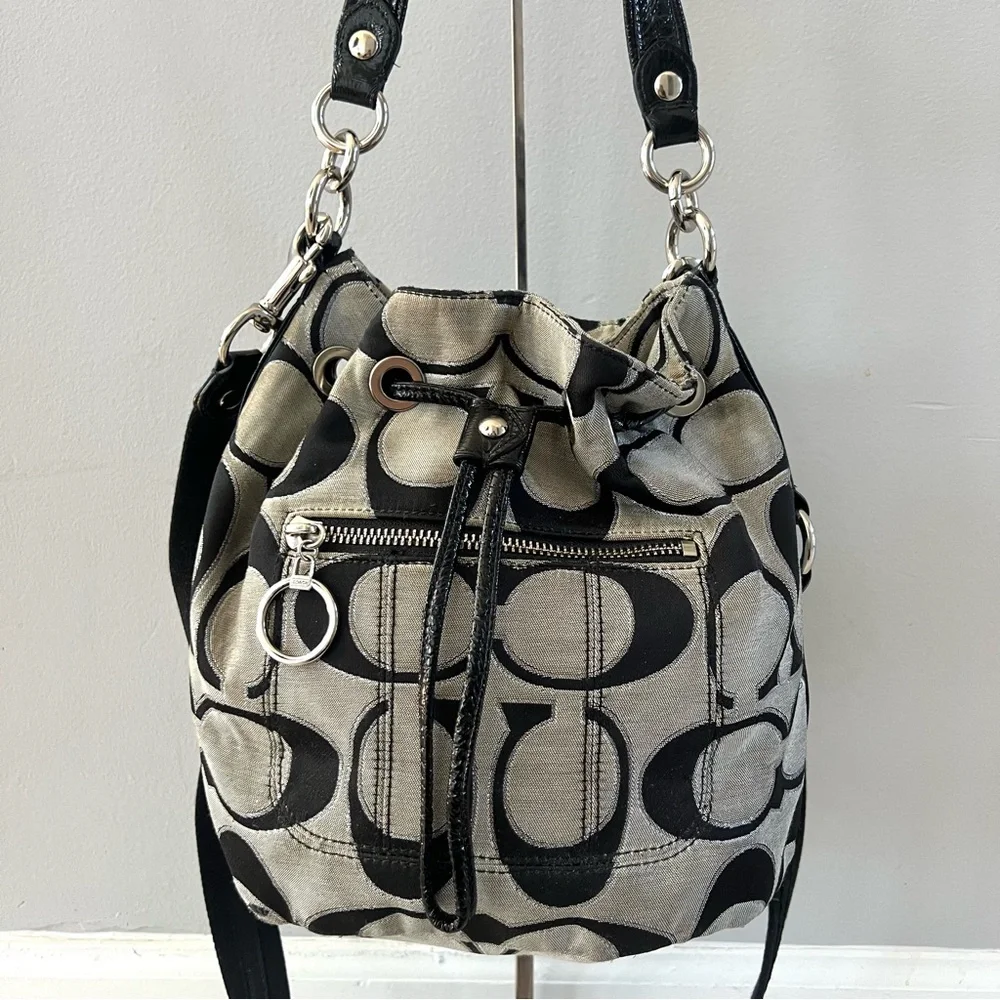 Coach Poppy Metallic Cinch Bucket Bag Black Gray Shoulder Crossbody Bag 17930